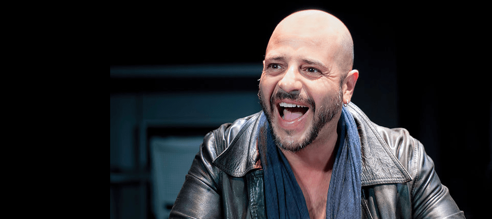 contractar roger pera